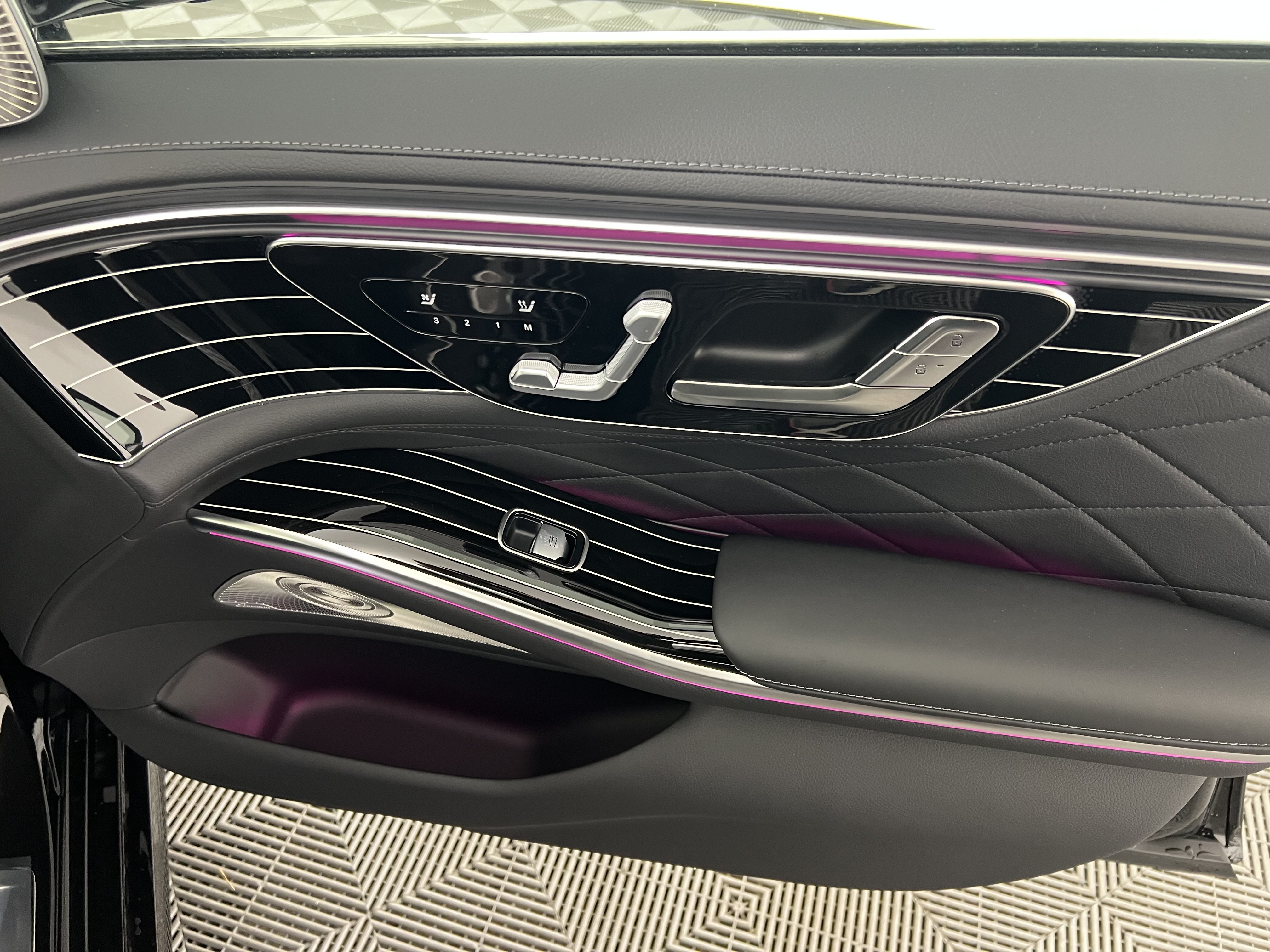 New 2027 Mercedes-Benz S 580 4MATIC Sedan image 26