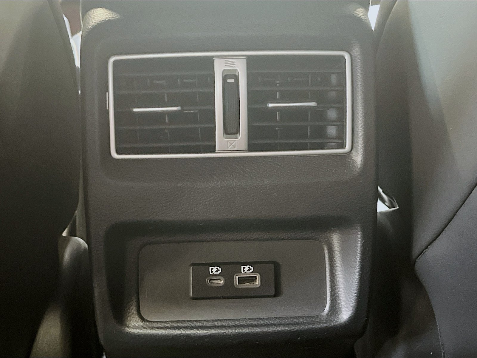 Used 2023 Nissan Maxima SR w/ Sport Mat Group FWD image 26