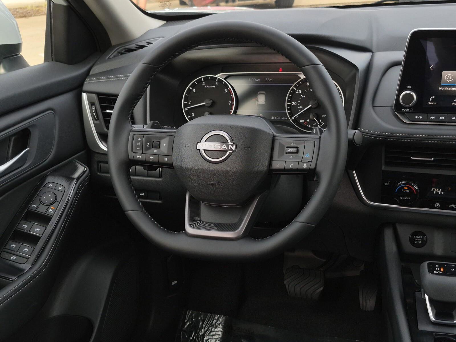 Used 2026 Nissan Rogue SV w/ SV Premium Package image 28