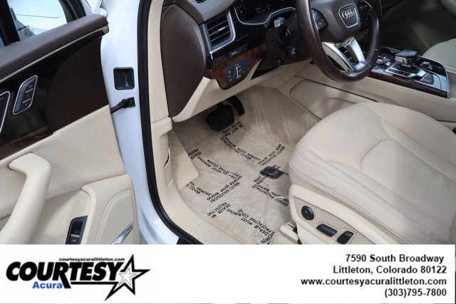 Used 2018 Audi Q7 3.0T Premium Plus AWD/4WD image 22