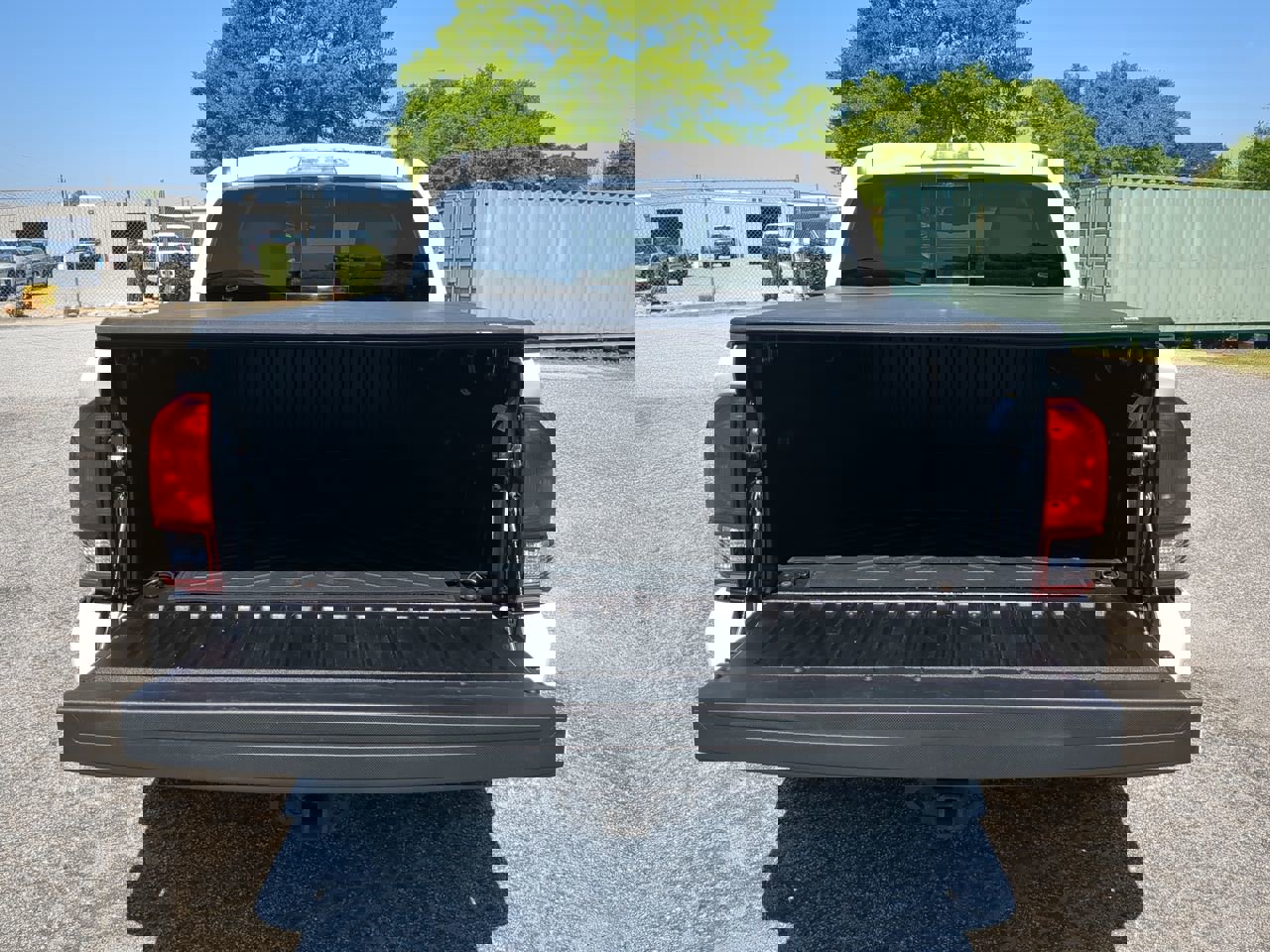 Used 2022 Toyota Tacoma SR5 w/ Technology Package image 11