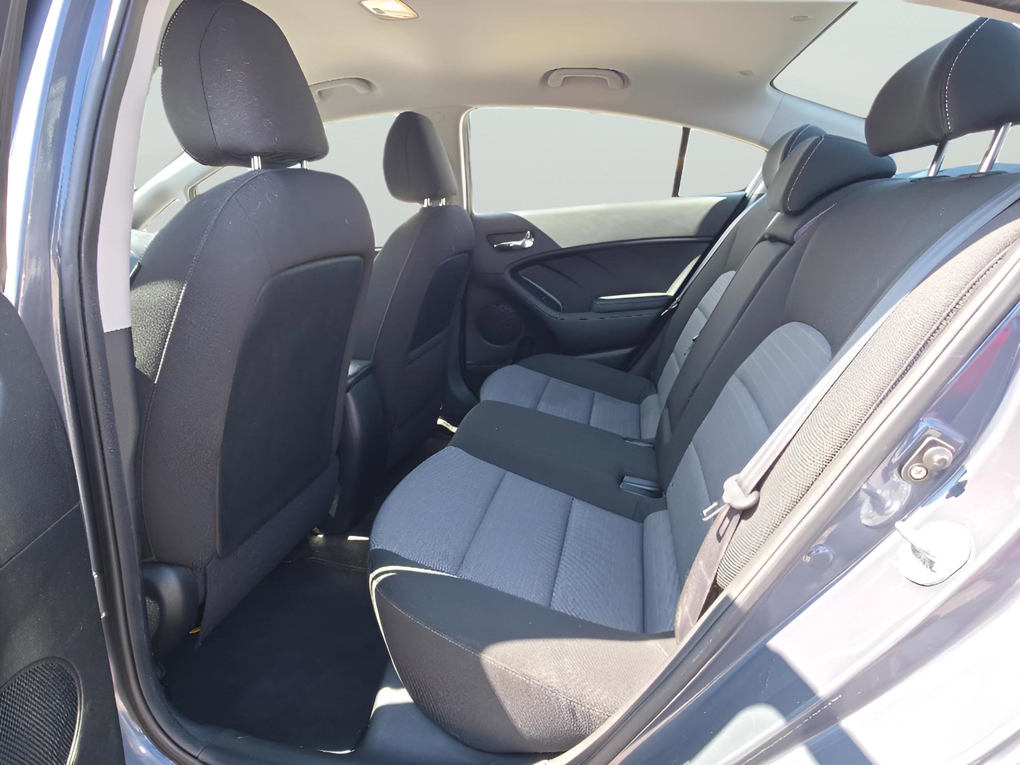 Used 2014 Kia Forte EX FWD image 10