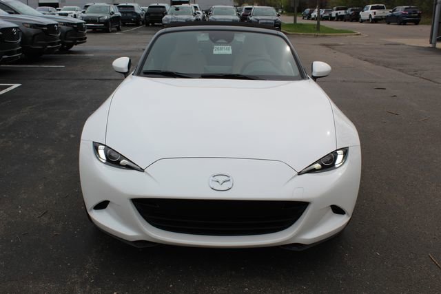 New 2026 MAZDA MX-5 Miata Grand Touring w/ Weather Package RWD image 8