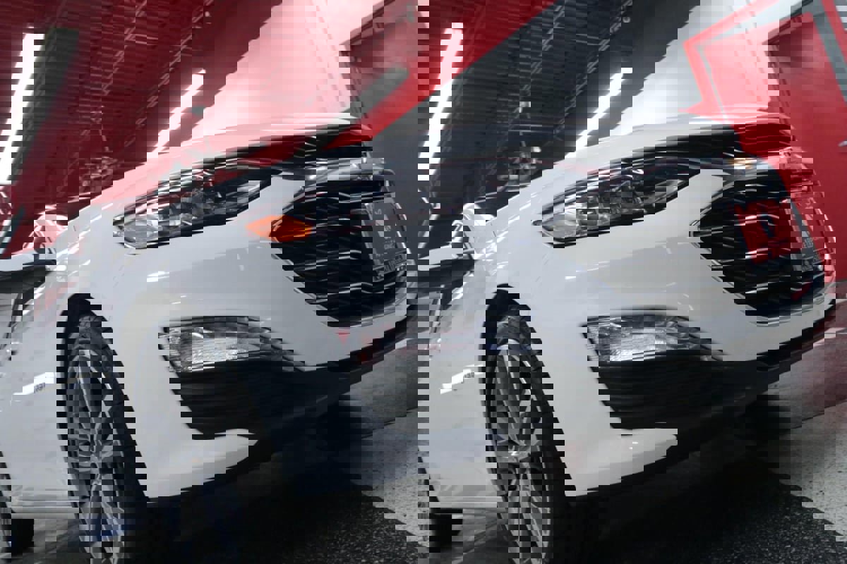 Used 2024 Chevrolet Malibu LT image 32