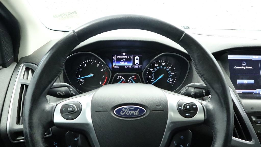 Used 2013 Ford Focus Titanium image 32