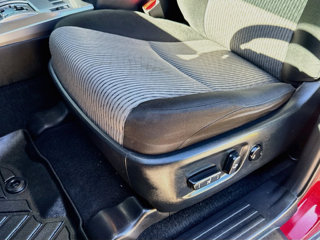 Used 2021 Toyota 4Runner SR5 AWD/4WD image 19