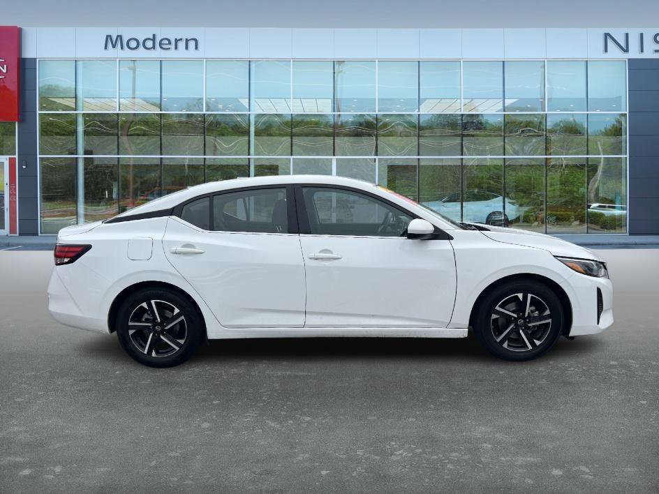 Certified 2024 Nissan Sentra SV image 4