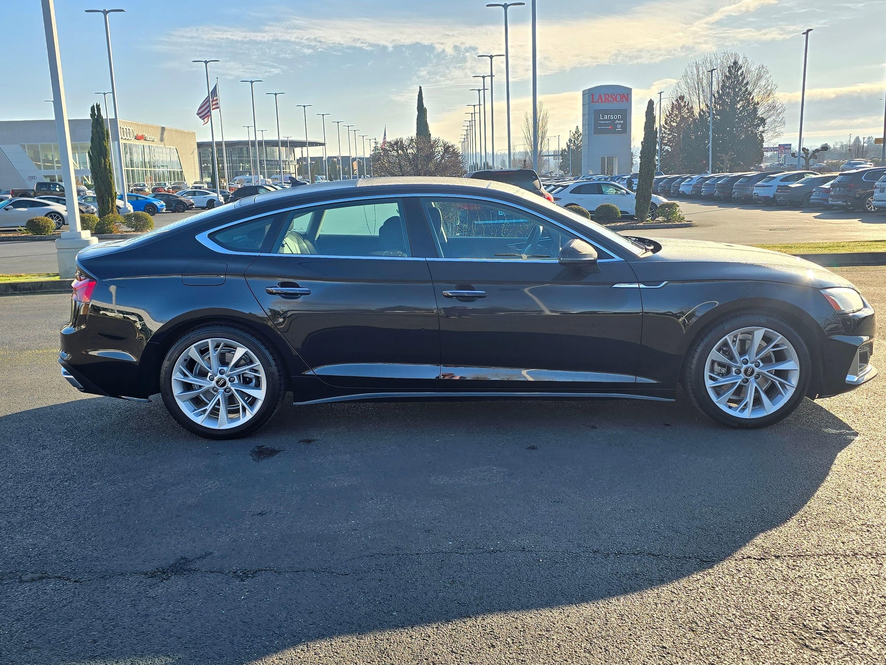 Used 2023 Audi A5 2.0T Premium Plus w/ Premium Plus AWD/4WD image 6