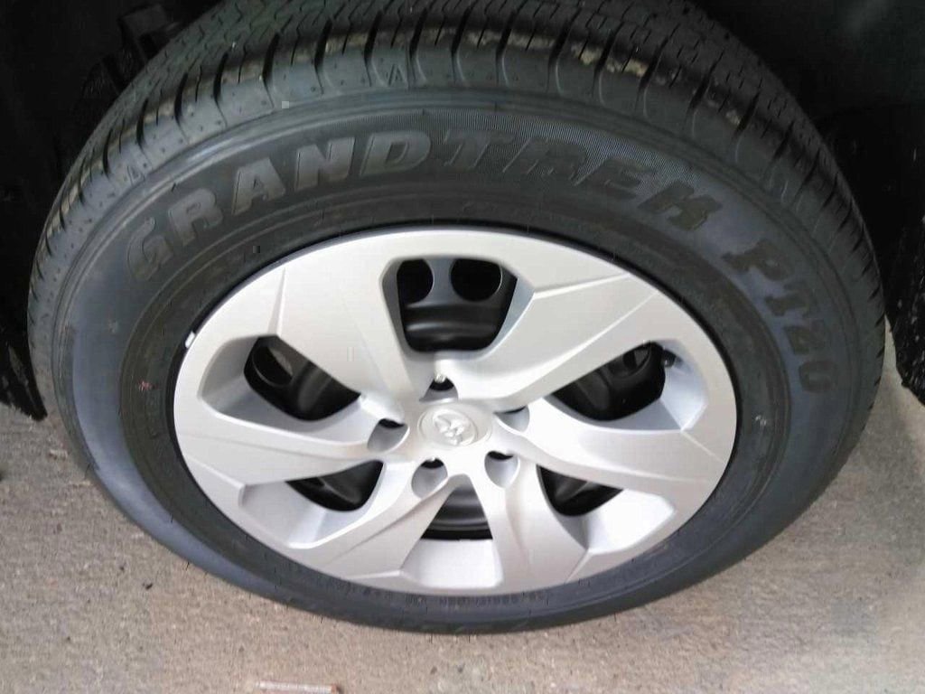 Used 2023 Toyota RAV4 LE image 6