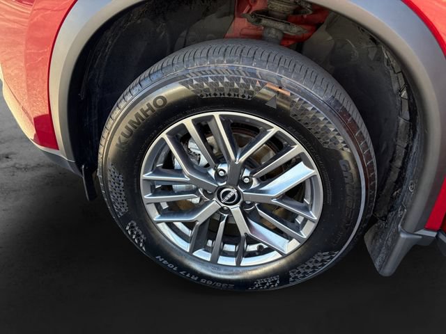 Used 2023 Nissan Rogue S AWD/4WD image 11