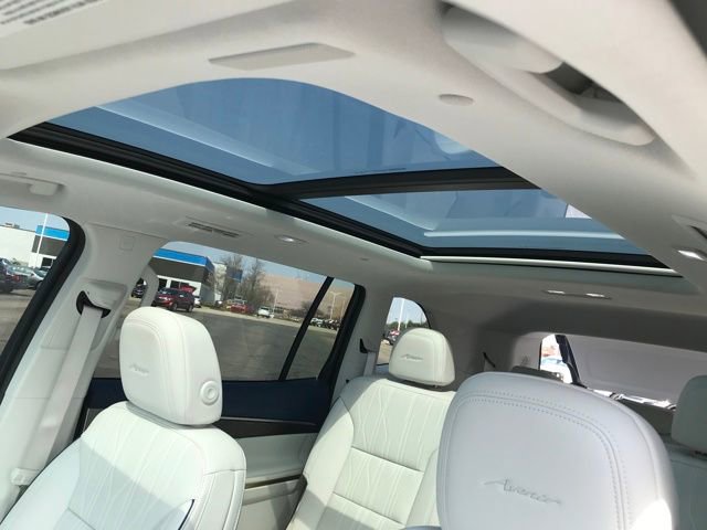 Certified 2025 Buick Enclave Avenir w/ Super Cruise Package image 15