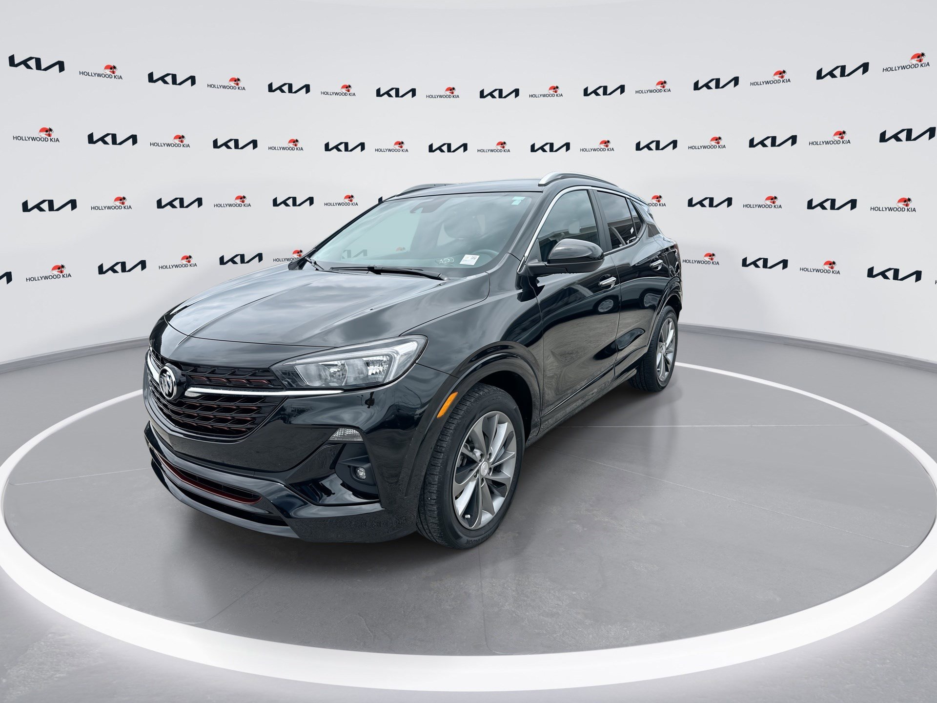 Used 2023 Buick Encore GX Select w/ Sport Touring Package FWD image 4