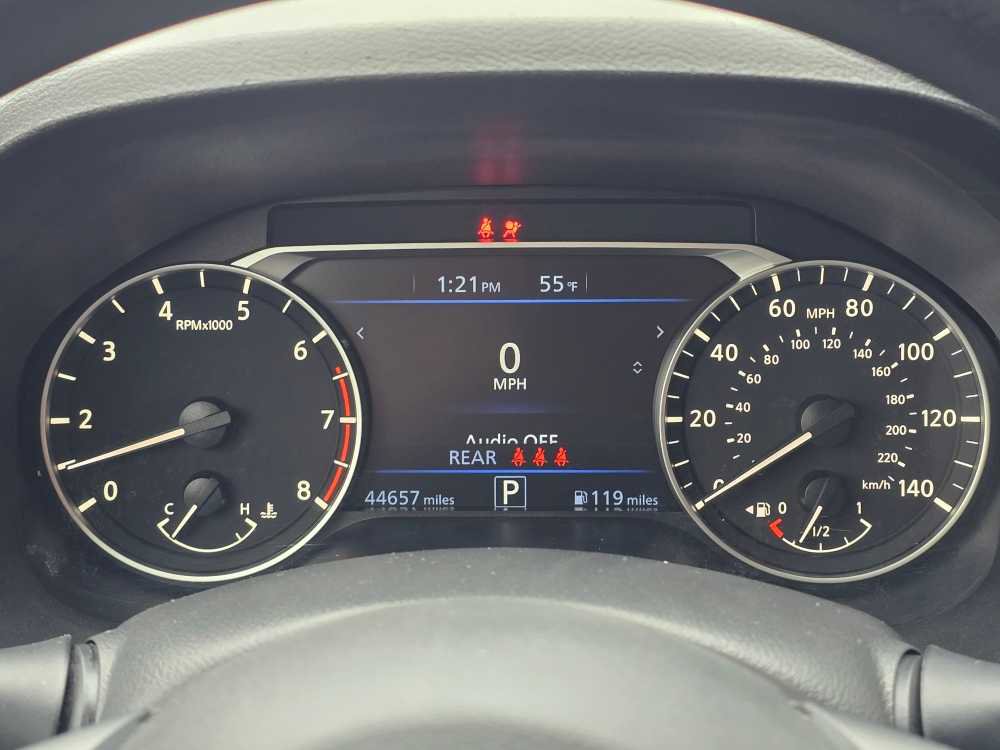 Used 2023 Nissan Altima 2.5 SV image 12