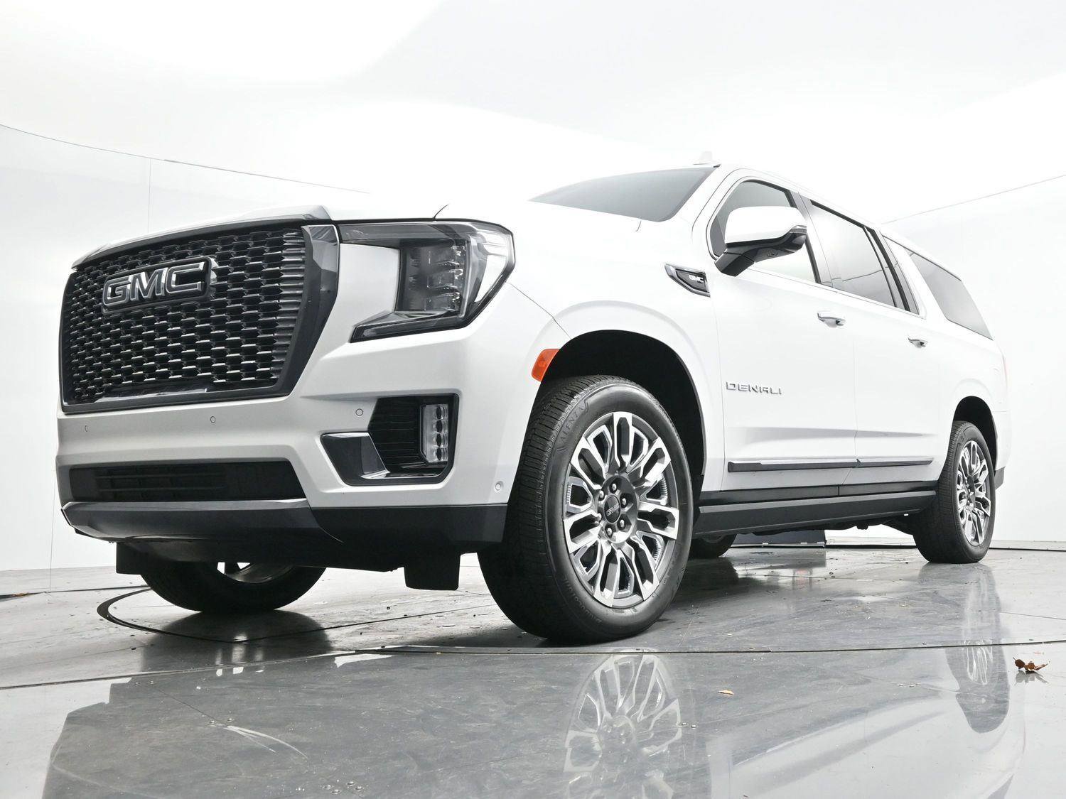 Used 2024 GMC Yukon XL Denali Ultimate image 56