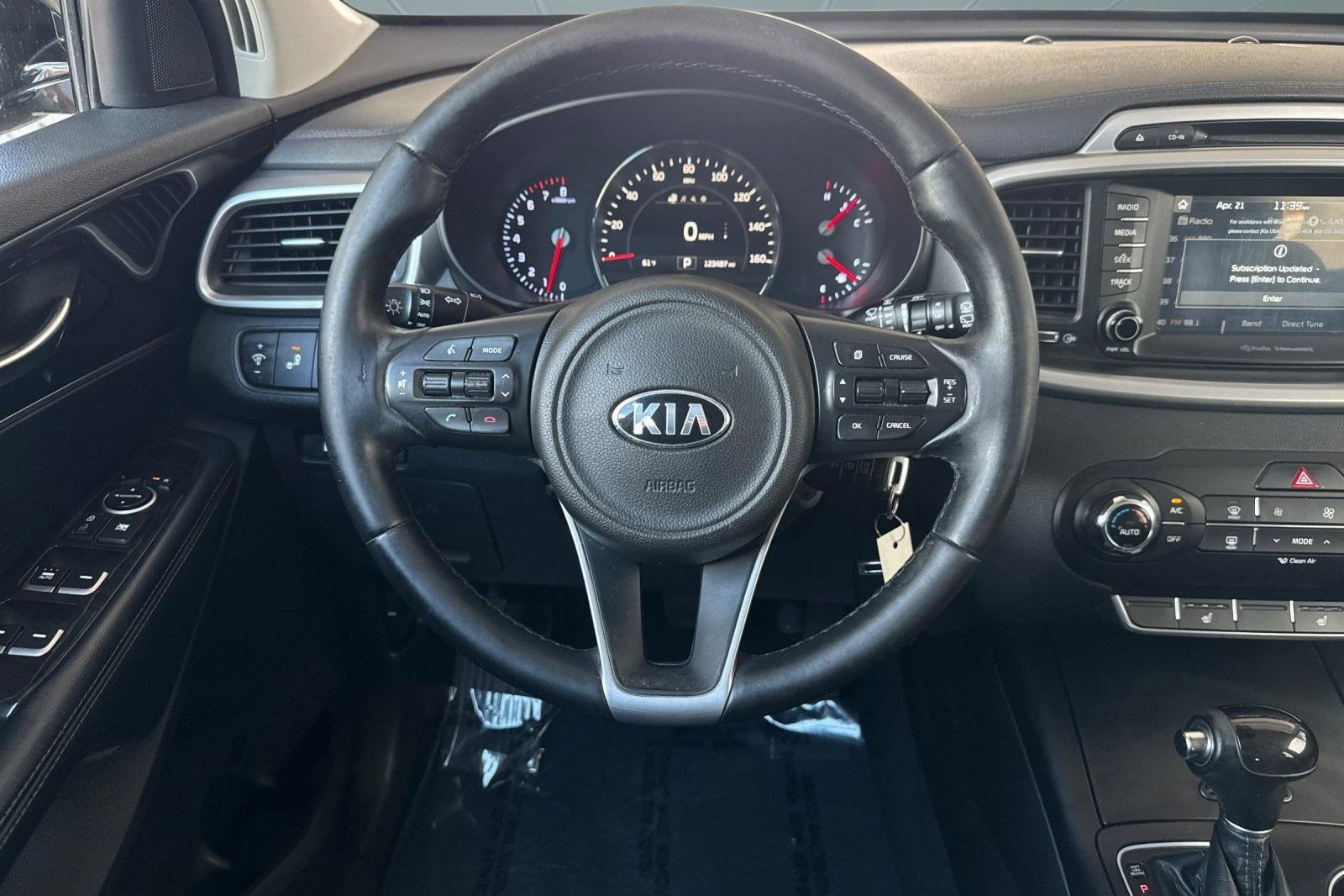 Used 2017 Kia Sorento LX w/ LX V6 Convenience Package FWD image 27