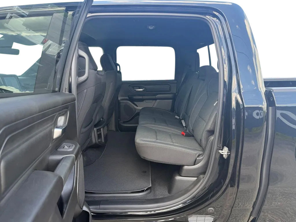 New 2026 RAM 1500 Tradesman AWD/4WD image 28