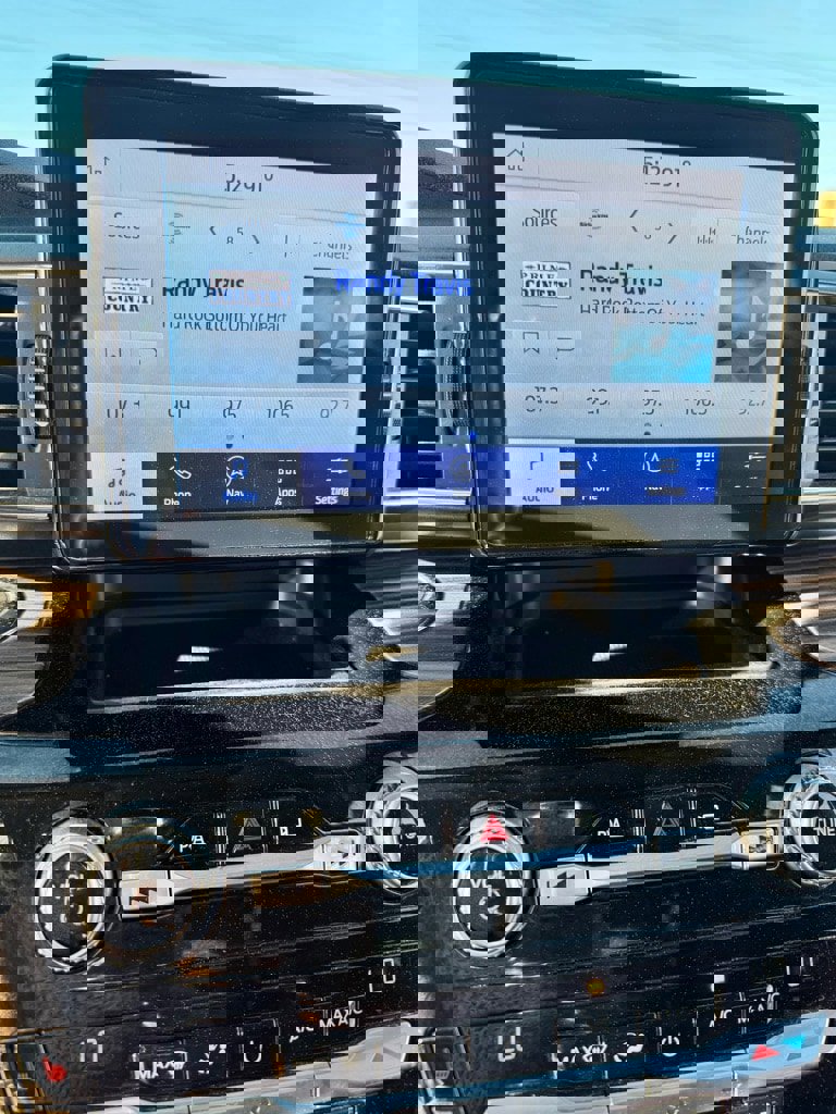 Used 2021 Ford Explorer Limited w/ Equipment Group 301A image 44