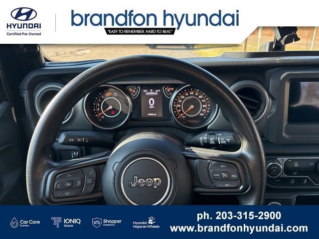 Used 2023 Jeep Wrangler Sport image 13