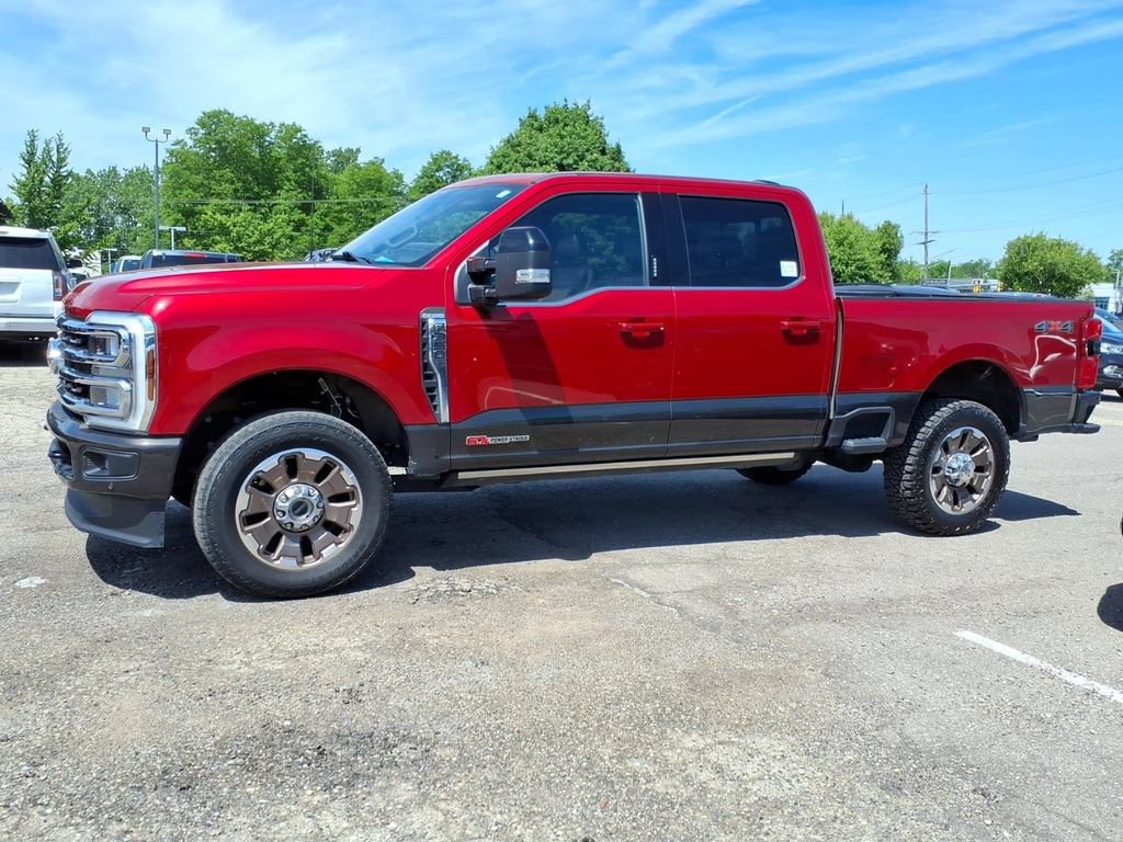 Used 2024 Ford F350 King Ranch AWD/4WD image 2