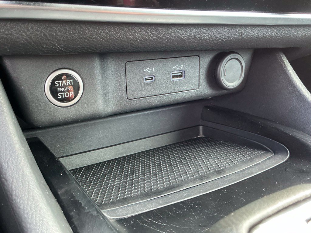 Used 2023 Nissan Rogue S AWD/4WD image 27