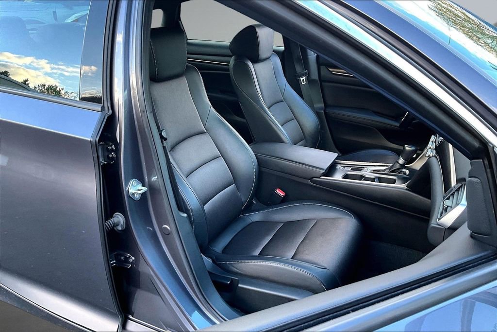 Used 2020 Honda Accord Sport image 28