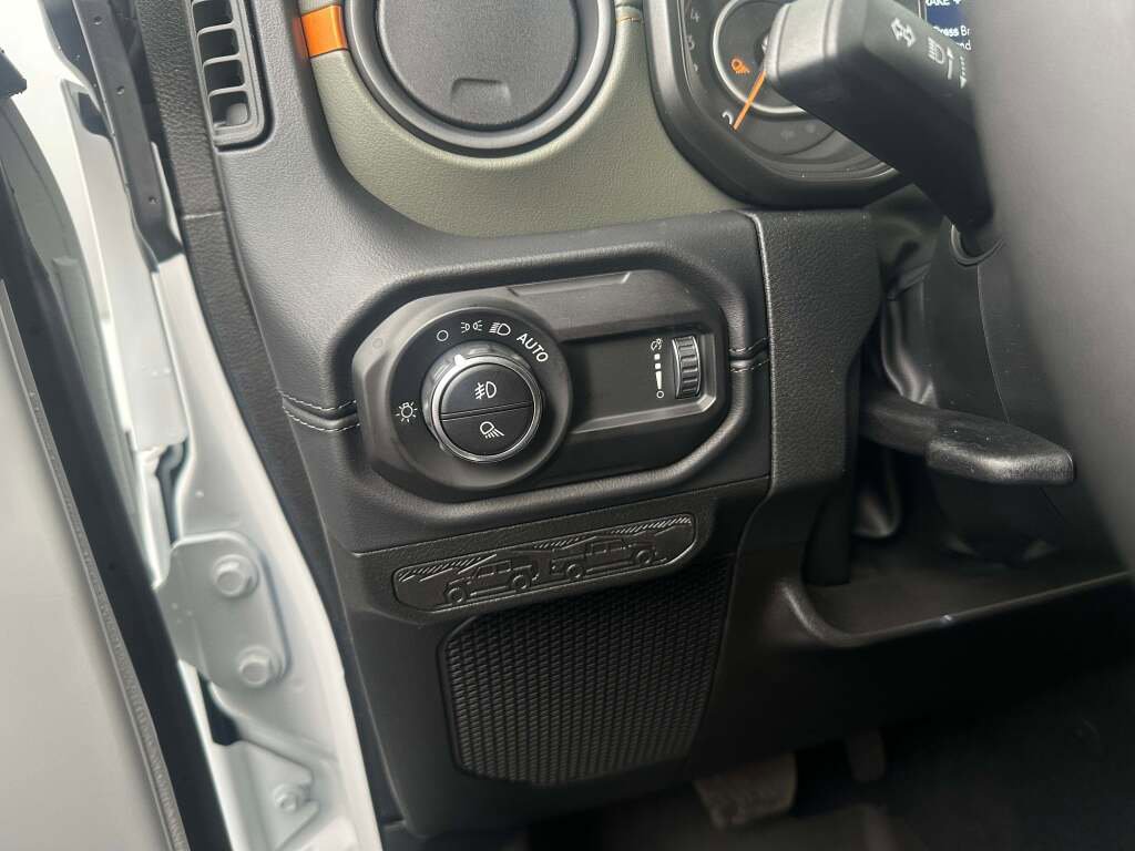 New 2026 Jeep Gladiator Mojave image 27