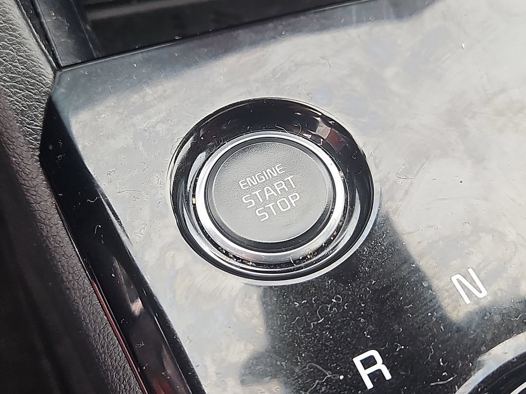 Certified 2023 Kia Sportage SX Prestige AWD/4WD image 25