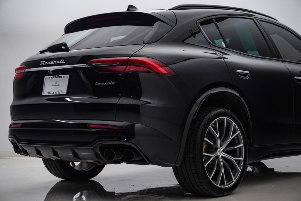 Certified 2023 Maserati Grecale Modena AWD/4WD image 12