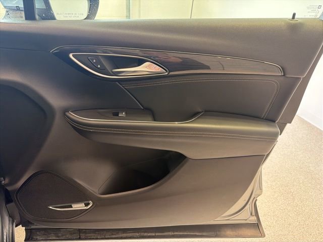 Certified 2022 Buick Envision Essence w/ Technology Package I FWD image 15