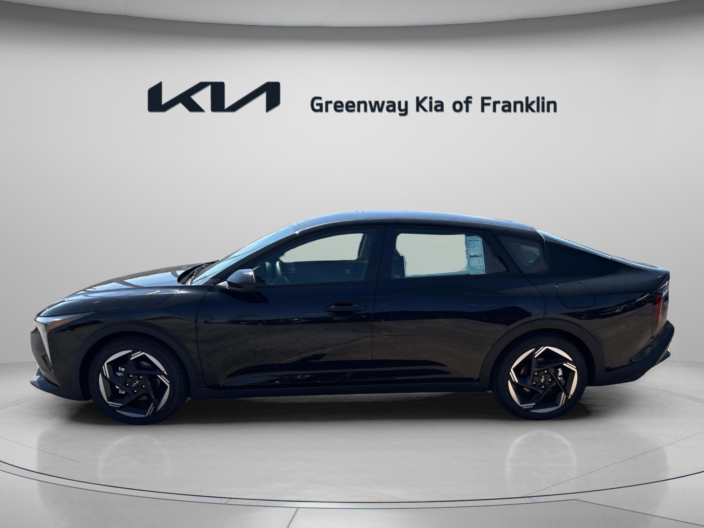 New 2025 Kia K4 EX image 4