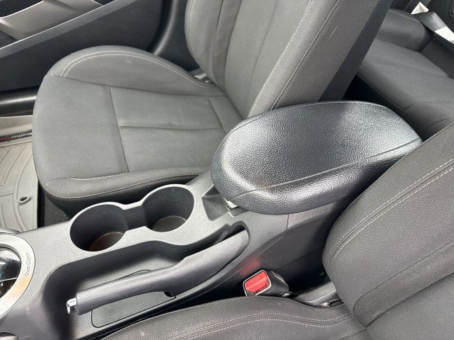 Used 2015 Hyundai Veloster image 20