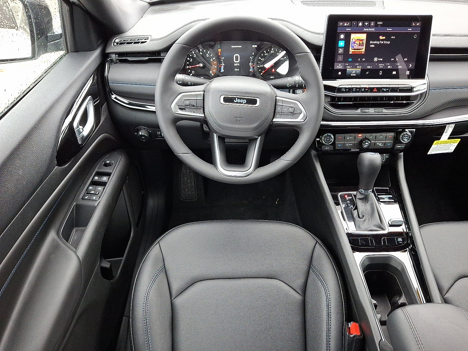 New 2026 Jeep Compass Limited image 9