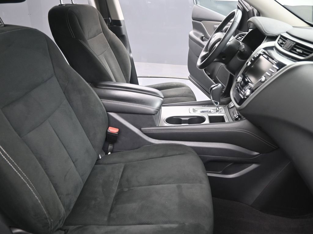 Used 2019 Nissan Murano SV image 27