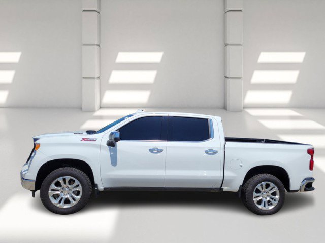 Used 2023 Chevrolet Silverado 1500 LTZ w/ LTZ Premium Package image 4
