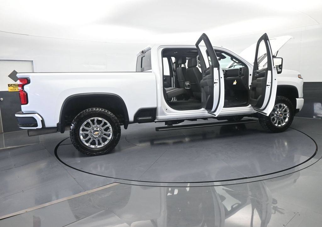 Used 2025 Chevrolet Silverado 2500 LTZ w/ Z71 Chrome Sport Edition AWD/4WD image 85