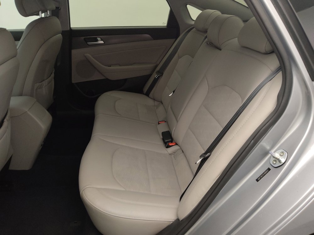 Used 2015 Hyundai Sonata Sport w/ Option Group 03 image 18