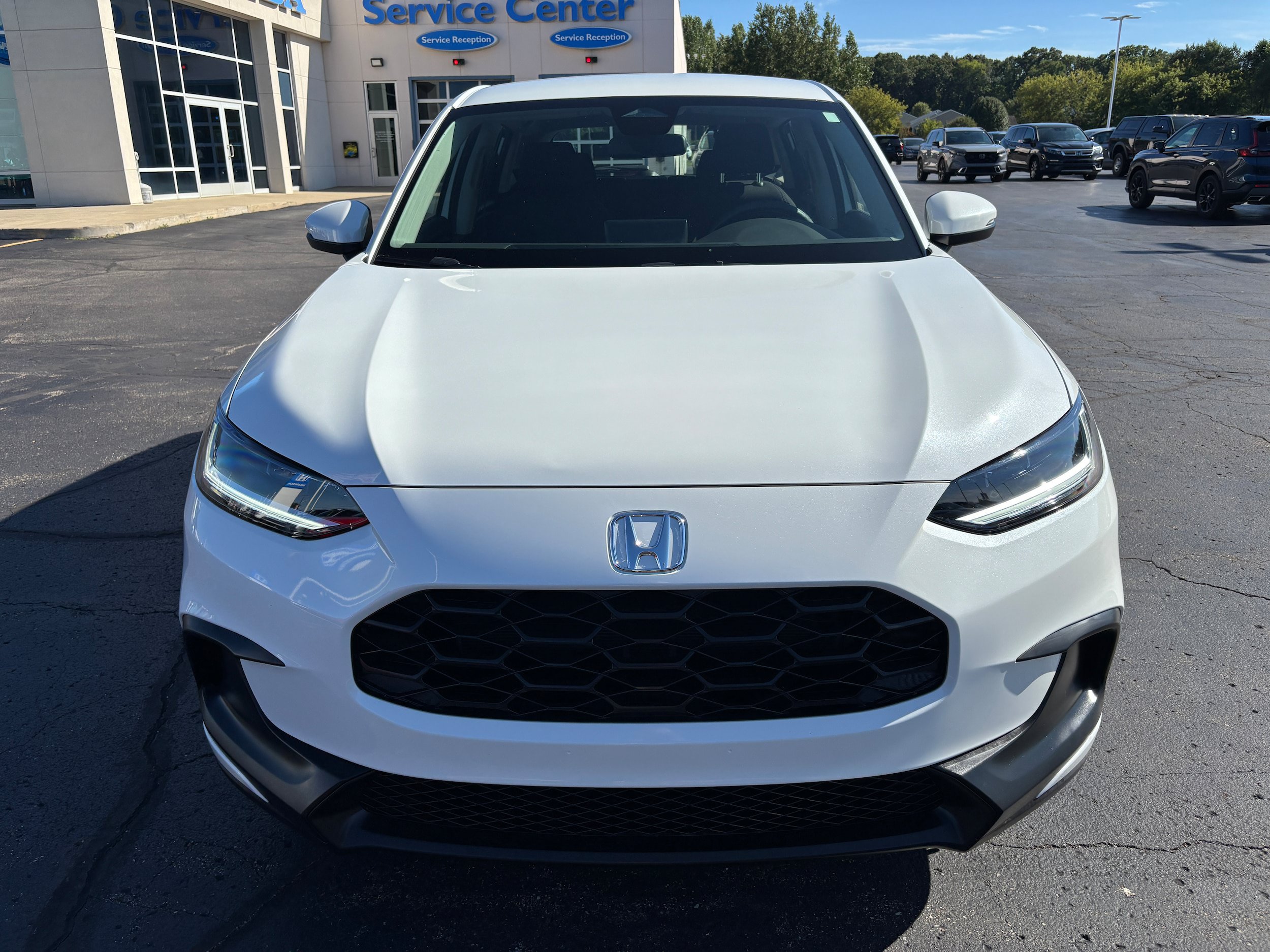 Certified 2024 Honda HR-V LX image 3