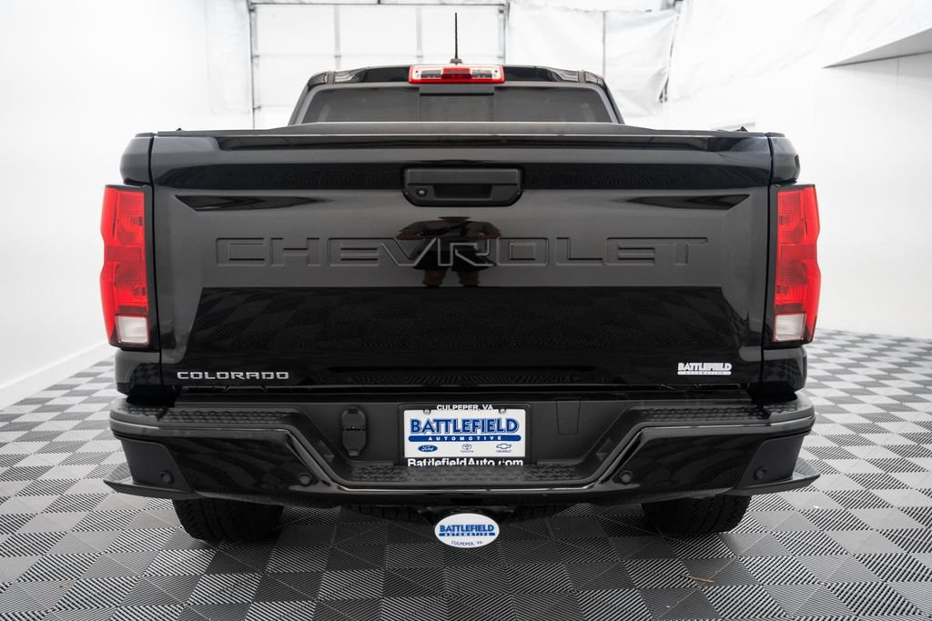 Used 2024 Chevrolet Colorado Trail Boss w/ Advanced Trailering Package AWD/4WD image 7