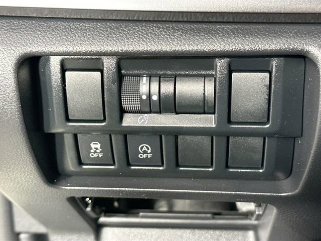 Used 2023 Subaru Crosstrek 2.0i Premium w/ Special Edition image 22