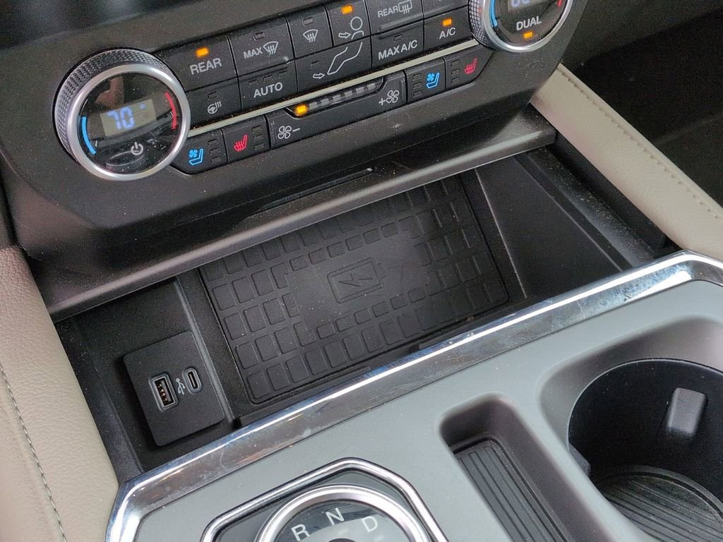 Used 2021 Ford Expedition XLT image 31