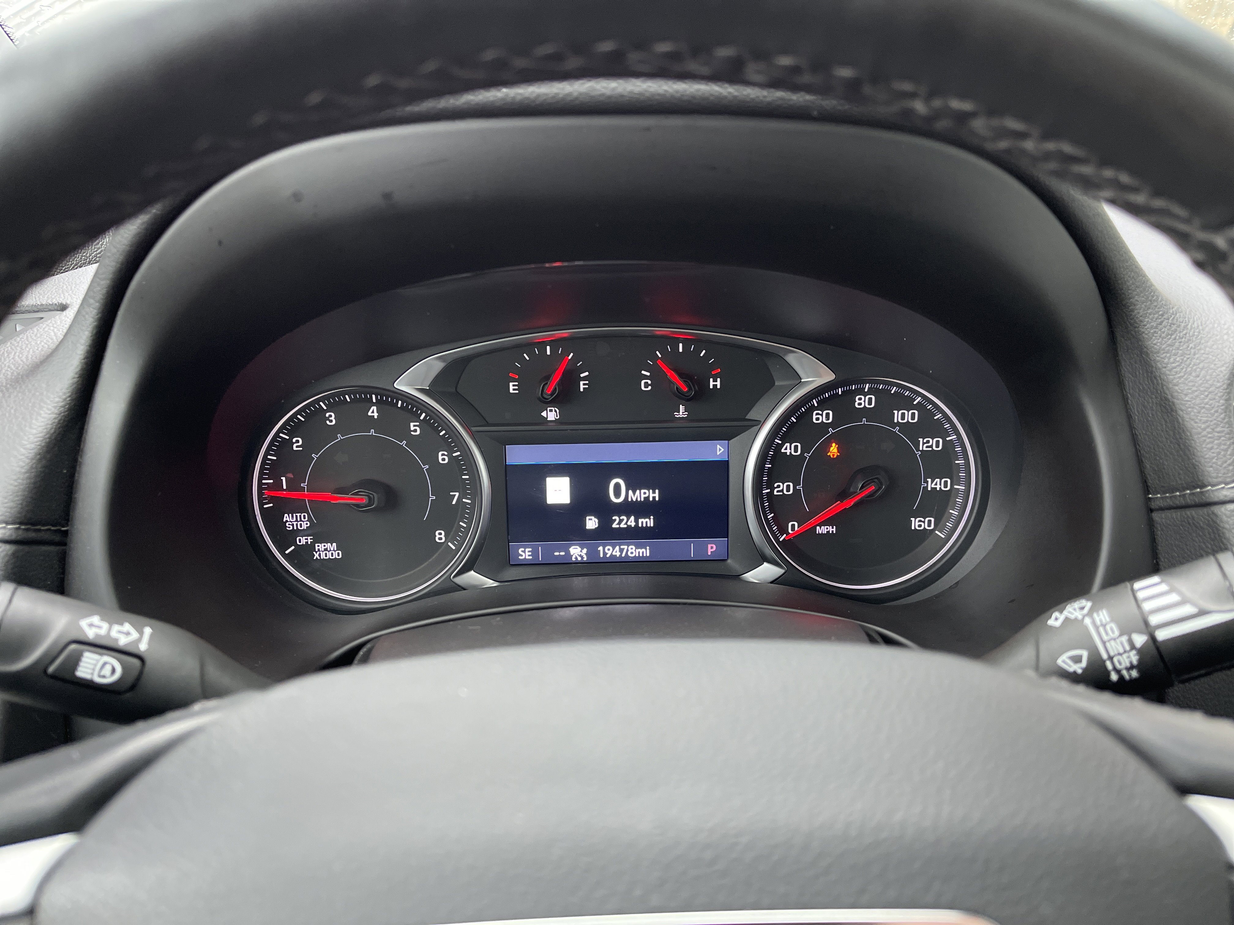 Used 2024 GMC Terrain SLT w/ Infotainment Package II image 27