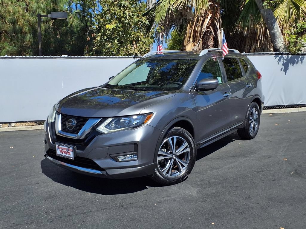 Used 2018 Nissan Rogue SL FWD image 25