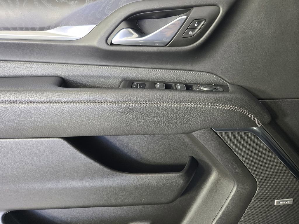 Used 2023 GMC Yukon XL Denali image 23