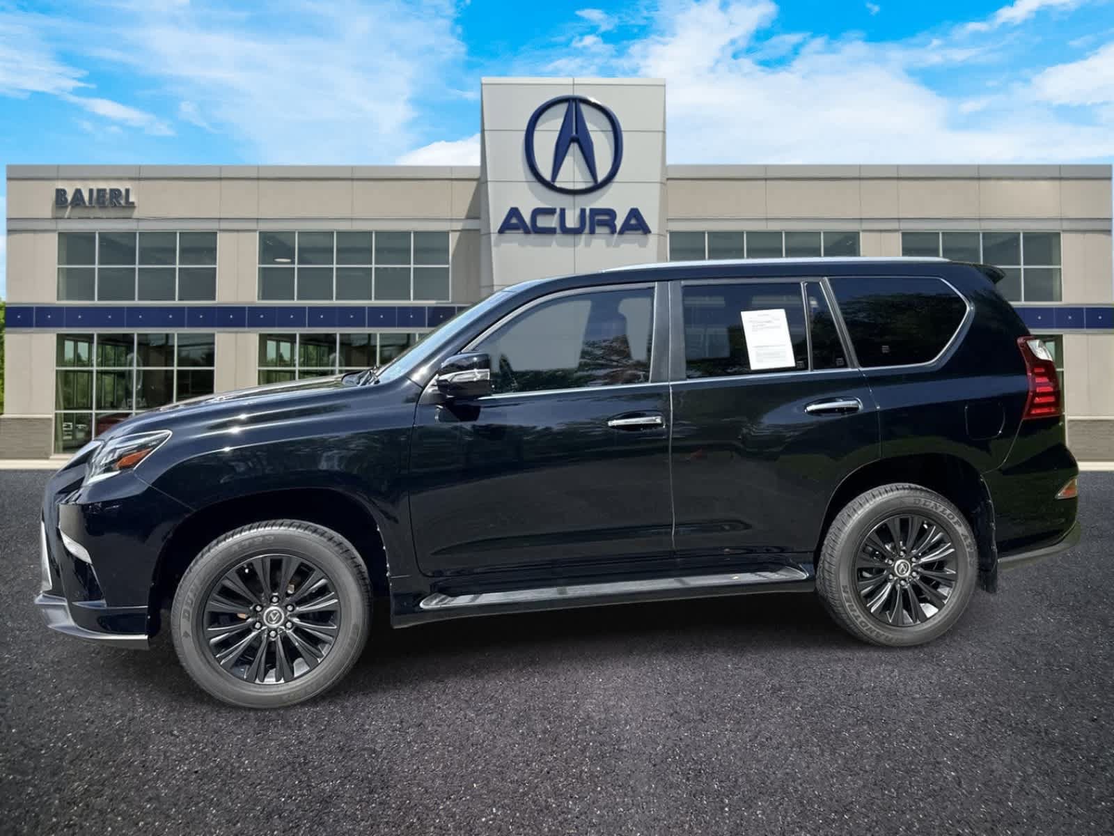 Used 2022 Lexus GX 460 Luxury w/ Sport Design Package AWD/4WD image 2