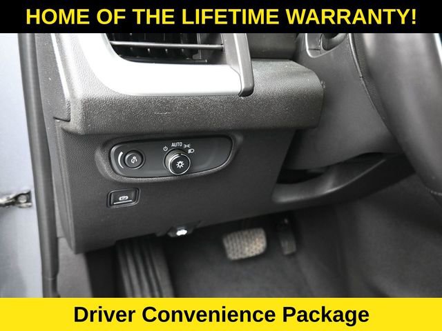 Used 2021 GMC Terrain SLE w/ Driver Convenience Package image 16