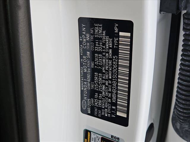 Used 2025 Hyundai Kona SEL FWD image 24