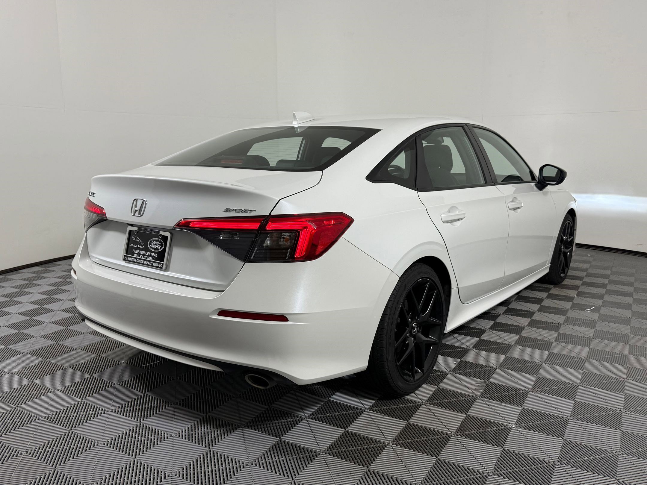 Used 2022 Honda Civic Sport image 10