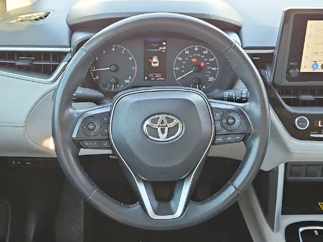 Used 2023 Toyota Corolla Cross LE AWD/4WD image 20