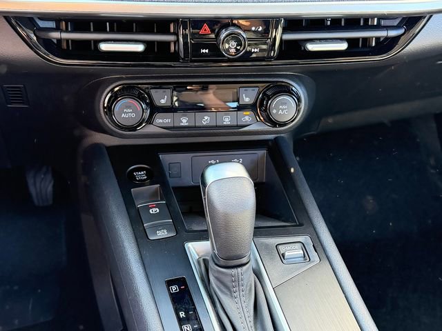 New 2026 Nissan Kicks SV w/ SV Premium Package FWD image 17