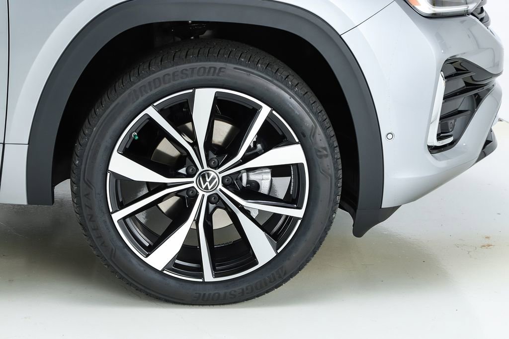 New 2026 Volkswagen Atlas SEL Premium R-Line image 14